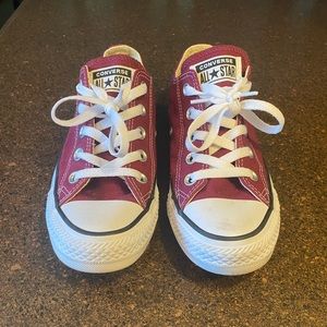 Chuck Taylor All Star Low Maroon